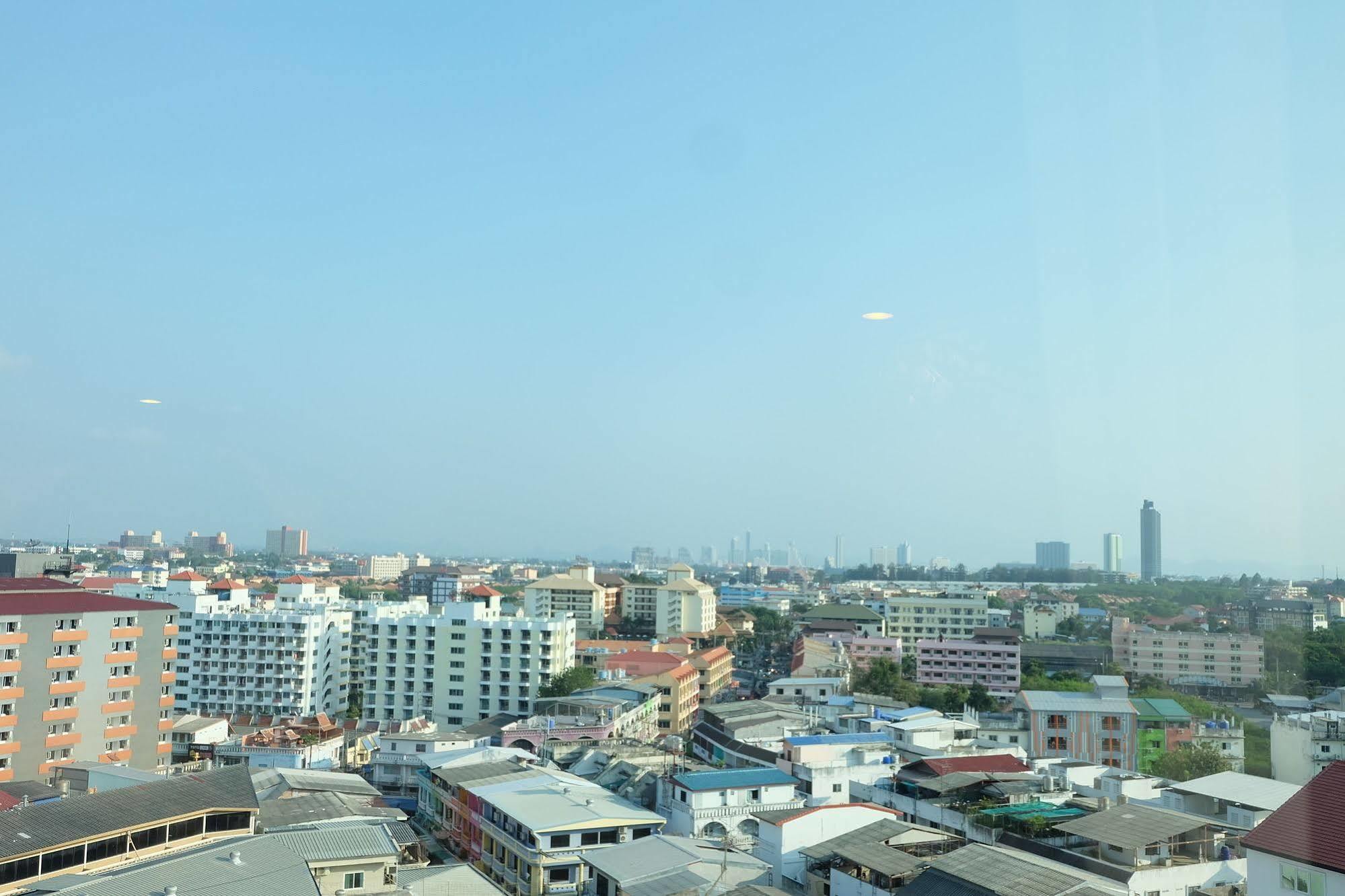 Boutique City Hotel Паттайя Экстерьер фото